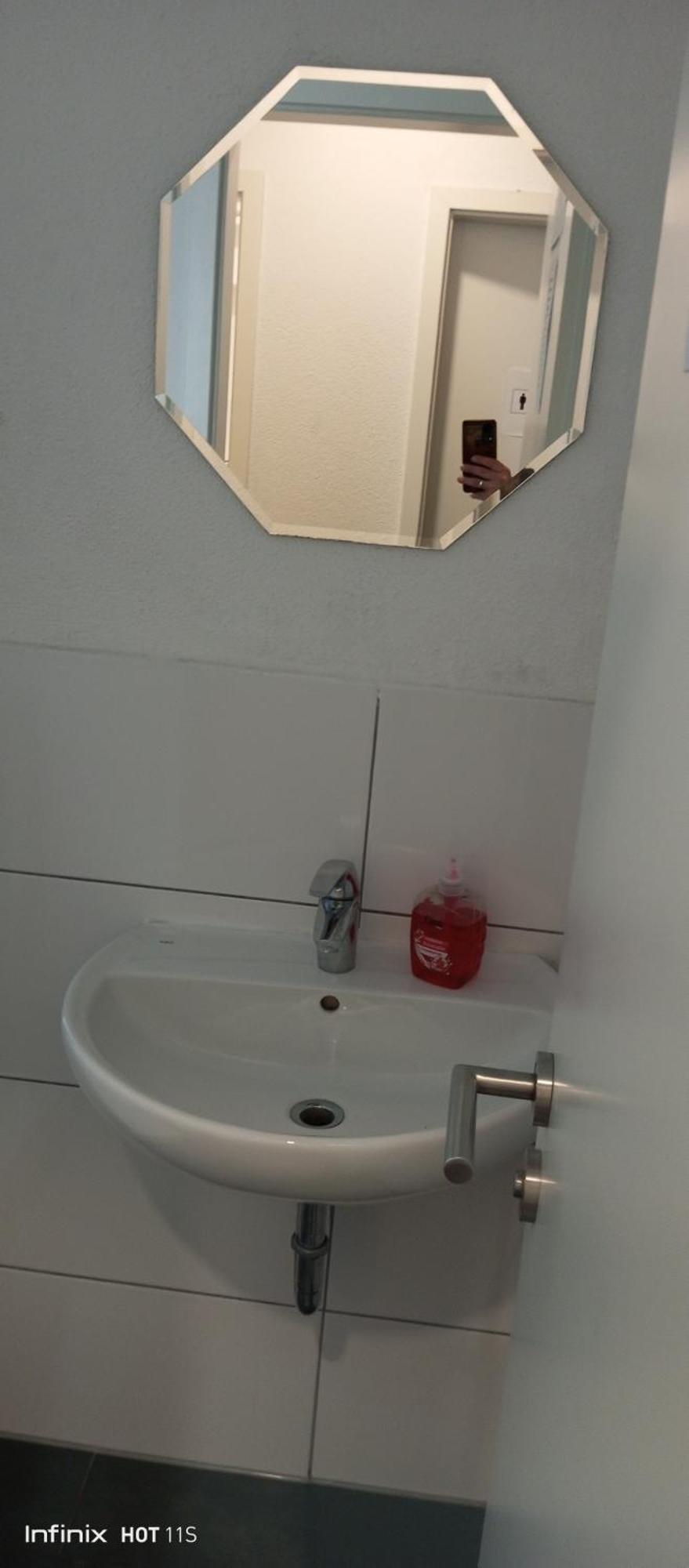 Gemuetliches Lisa Zimmer Mit Gemeinschaftskueche Heilbronn Zentrum Kültér fotó